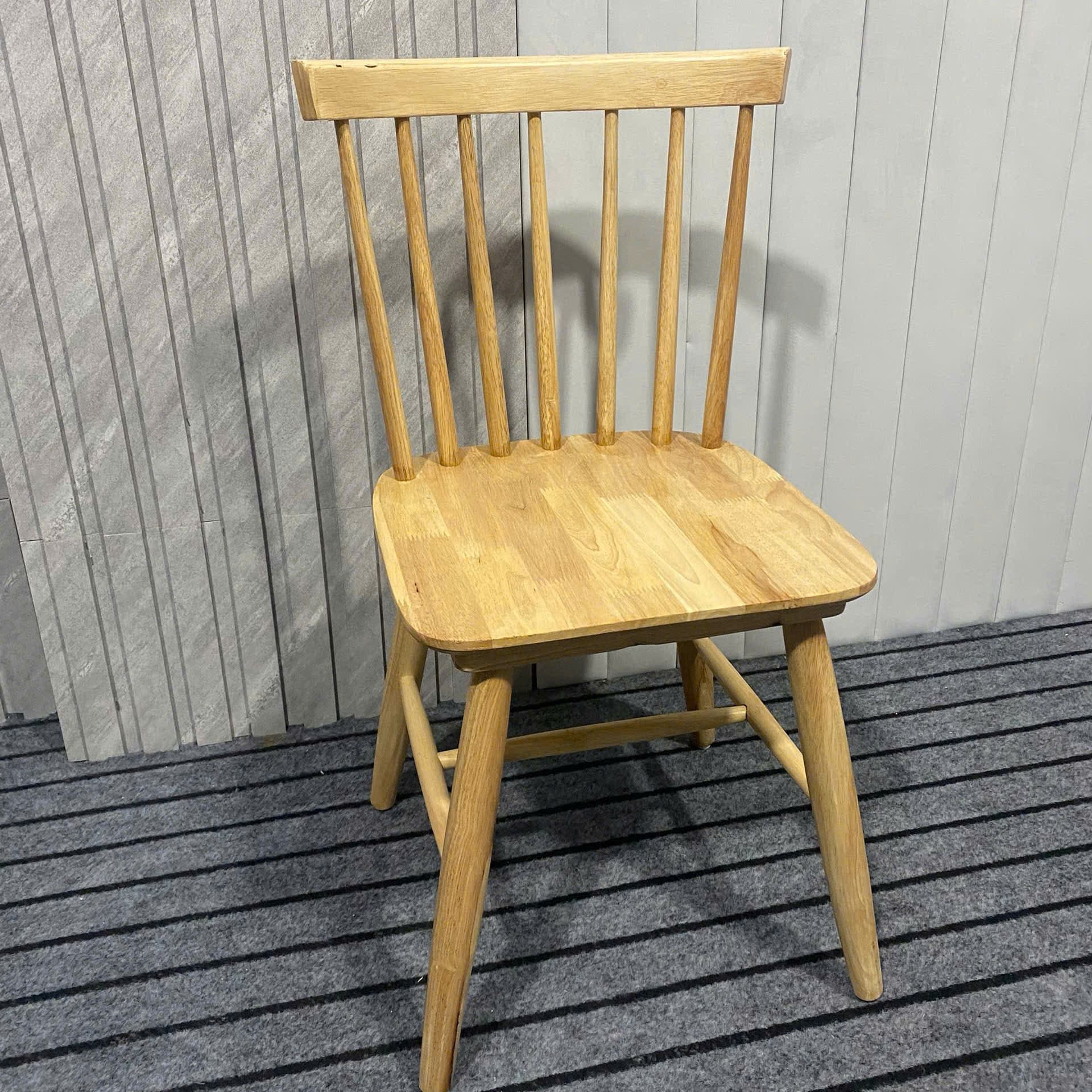 Ghế ăn nhà hàng gỗ cao su GC 03